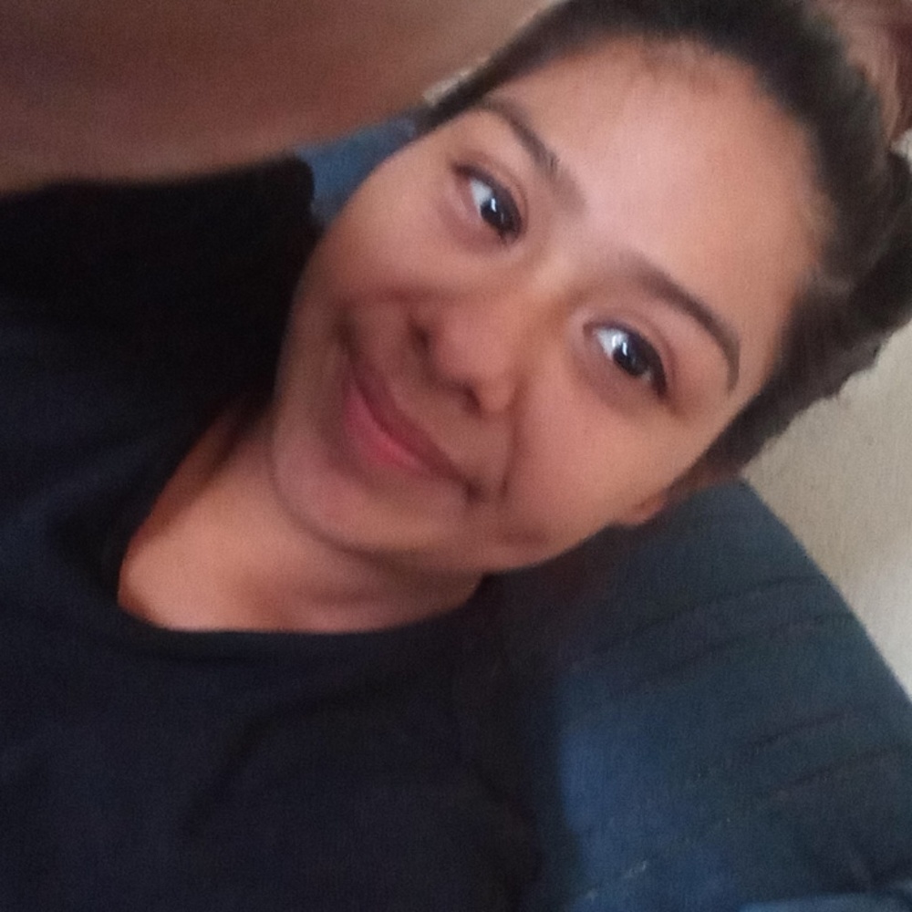 Meet your Posher, Rocio